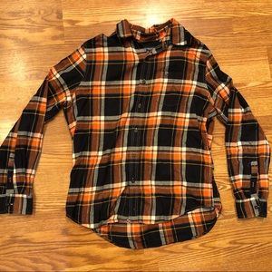 American eagle button up